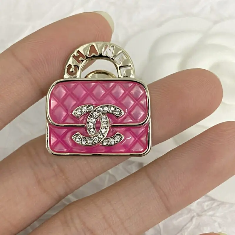 chanel brooches pour femme s_12145762